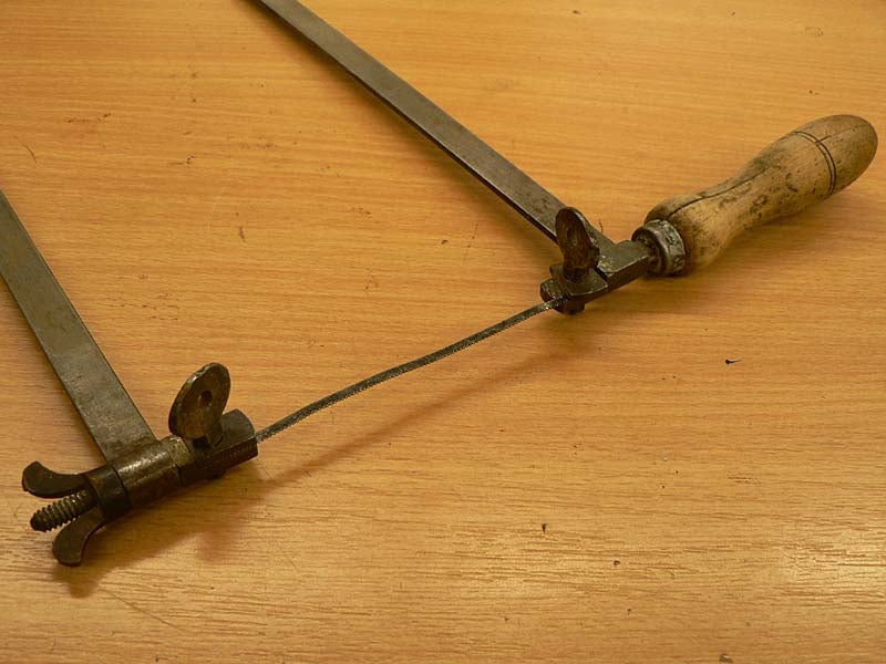 K&Auml;YTETYT vanhat k&auml;sisahat puukahvoilla (4kpl)